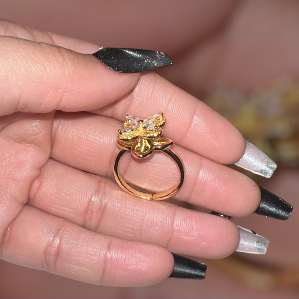 SOLD Fidget ring. - Picture 4 of 4